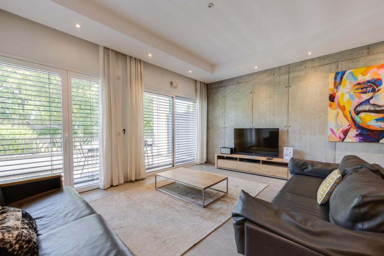 Le Kube - Appartements De Prestige Au Centre D'Annecy Eksteriør bilde