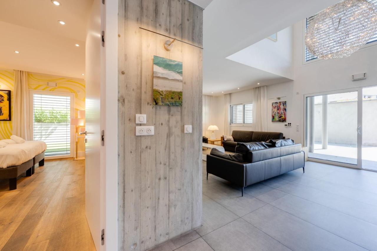 Le Kube - Appartements De Prestige Au Centre D'Annecy Eksteriør bilde