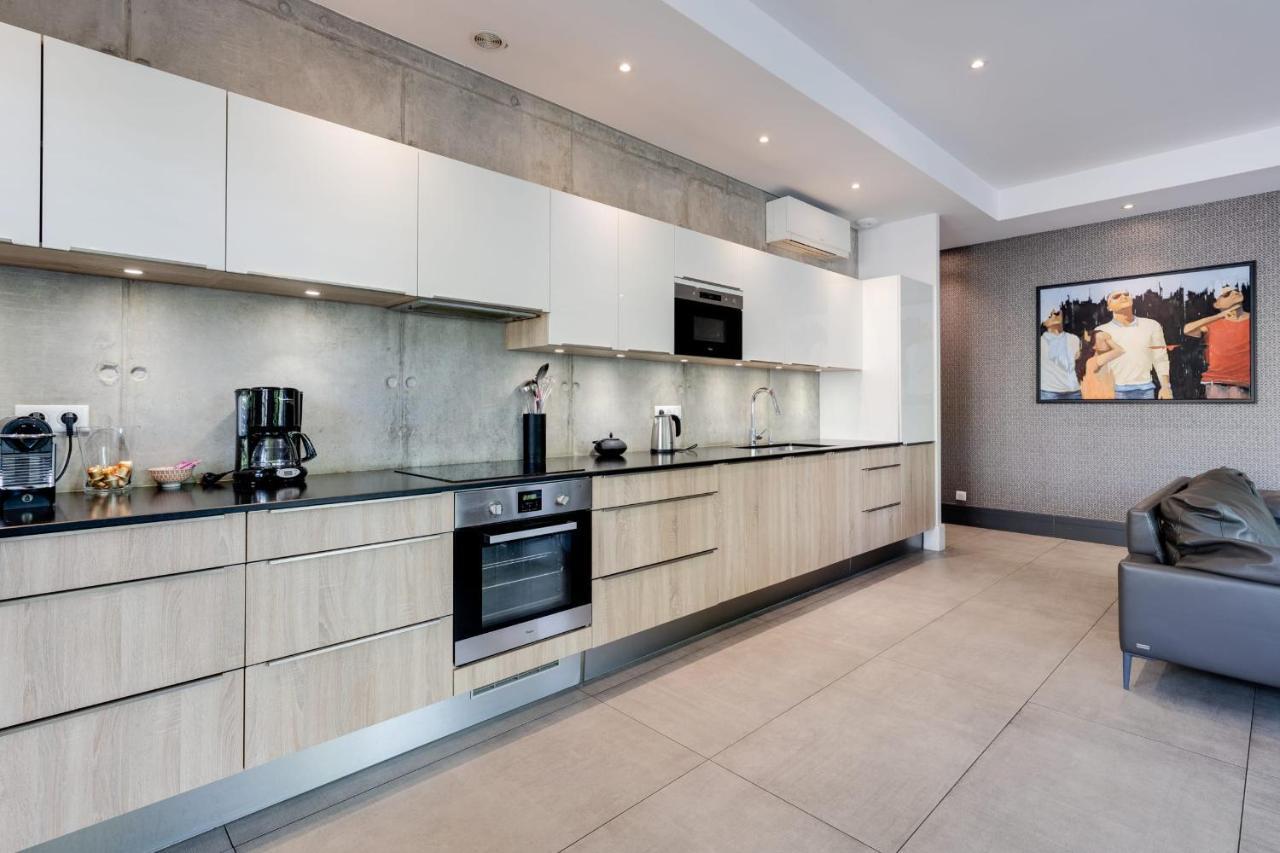 Le Kube - Appartements De Prestige Au Centre D'Annecy Eksteriør bilde